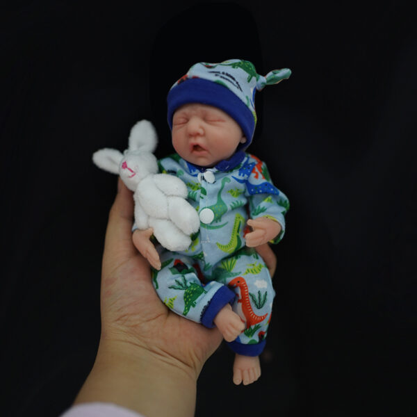 Bambola Reborn Lan Mini 18cm — Micro Preemie Full Body Silicone Maschietto Espressione Angry — immagine 5 Bambola Reborn Lan Mini 18cm — Micro Preemie Full Body Silicone Maschietto Espressione Angry