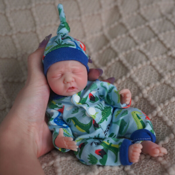 Bambola Reborn Lan Mini 18cm — Micro Preemie Full Body Silicone Maschietto Espressione Angry — immagine 6 Bambola Reborn Lan Mini 18cm — Micro Preemie Full Body Silicone Maschietto Espressione Angry