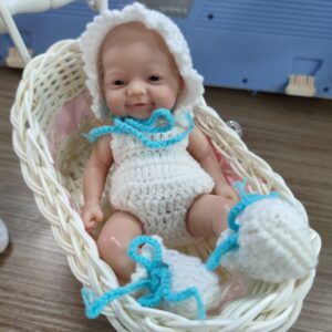 Bambola Reborn Nina Mini 18cm — Micro Preemie Full Body Silicone Platinico Femminuccia con Peluche Antistress