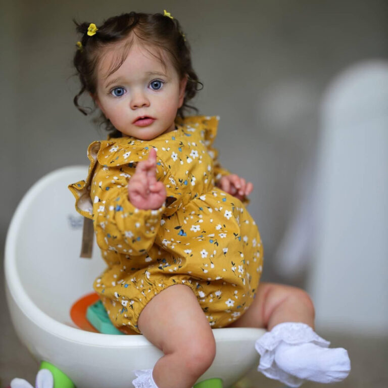 Foto bambola reborn Bambola Reborn Lydie 60cm