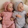 Bambole Reborn Gemelli Lola e Nicola — Coppia 48cm con Espressioni Speculari Awake/Dormiente