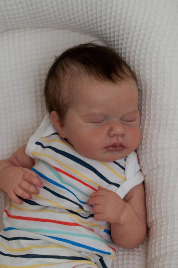 Bambole Reborn Grandi Chloe 4 Bambola Reborn Chloé primo piano viso sleeping capelli a caschetto