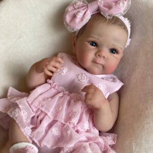 Bambola Reborn Jennifer — Neonata Sorridente 45cm in Vinile Bagnabile, Guance Paffute