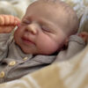Bambola Reborn Francesco 49cm — Maschio Dormiente con Pelle 3D Multi-Strato e Vene Visibili